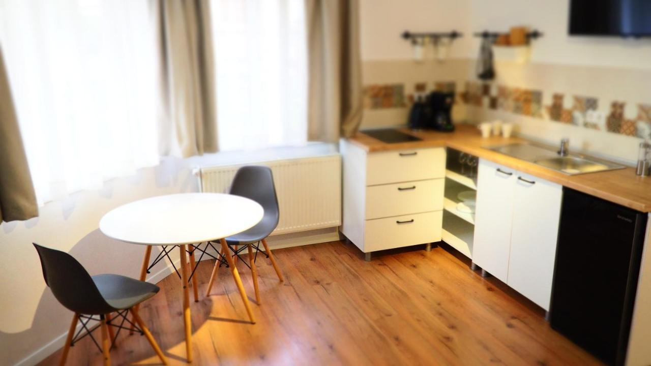 Willow&Pillow Apartments Sibiu Ngoại thất bức ảnh