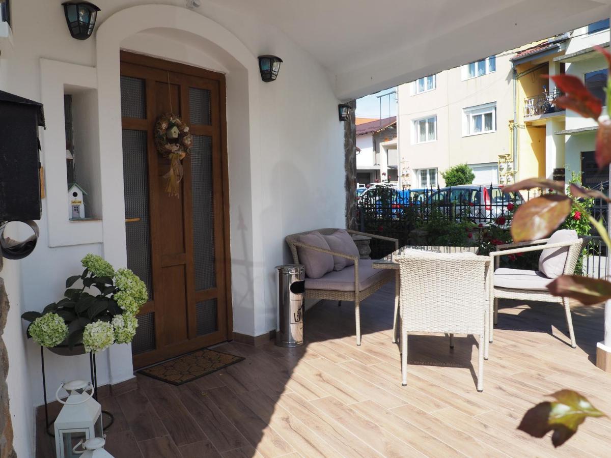 Willow&Pillow Apartments Sibiu Ngoại thất bức ảnh