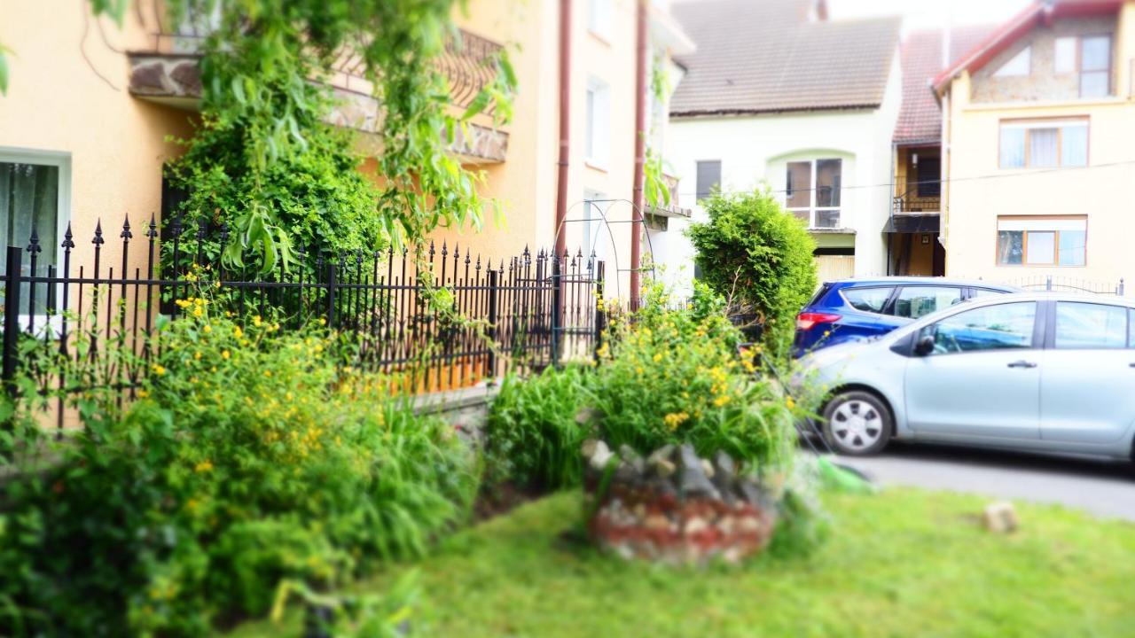 Willow&Pillow Apartments Sibiu Ngoại thất bức ảnh
