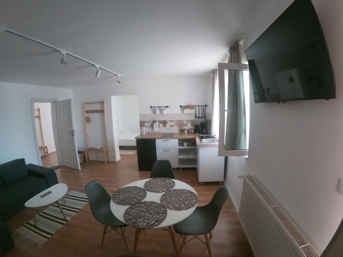 Willow&Pillow Apartments Sibiu Ngoại thất bức ảnh