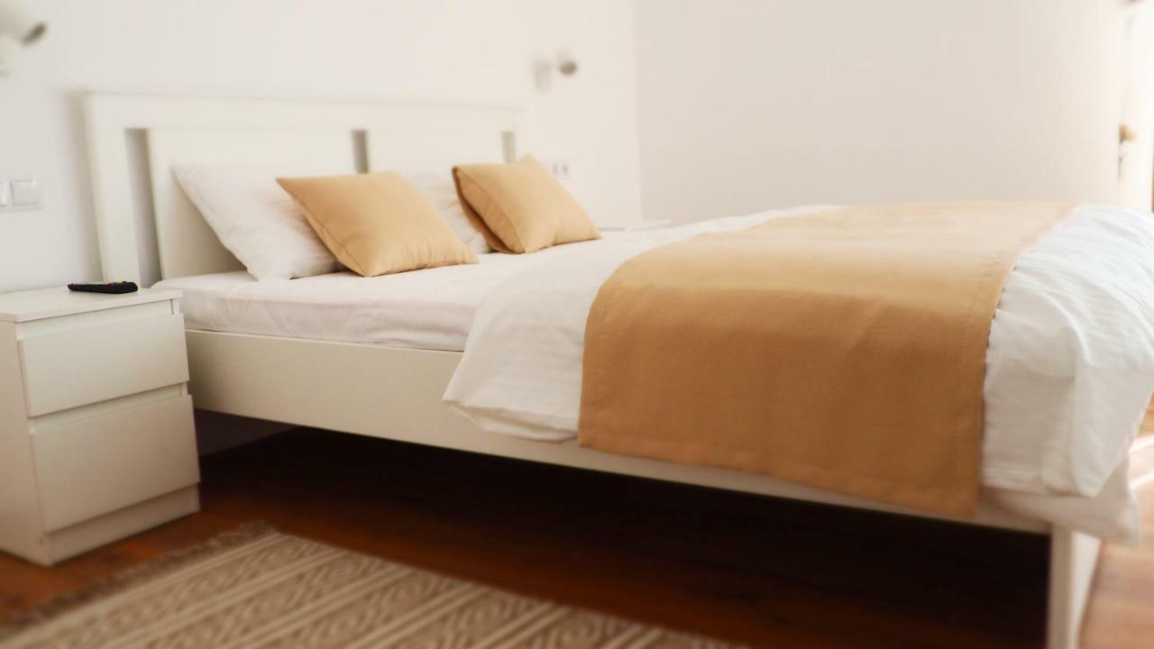Willow&Pillow Apartments Sibiu Ngoại thất bức ảnh