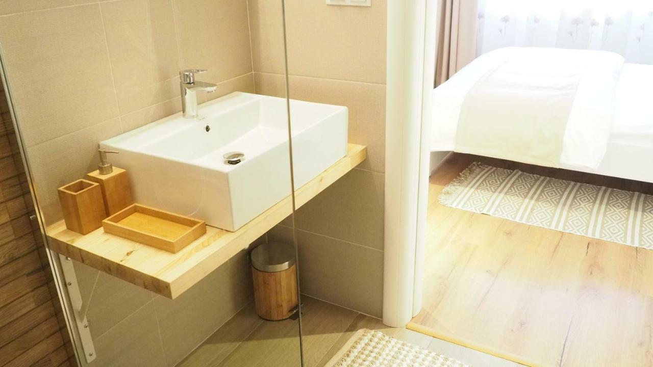Willow&Pillow Apartments Sibiu Ngoại thất bức ảnh